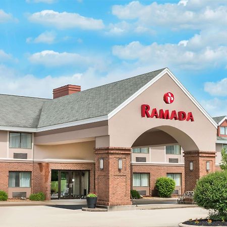 Ramada By Wyndham Vandalia Экстерьер фото